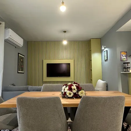 Joni's At Mali I Robit Apartman