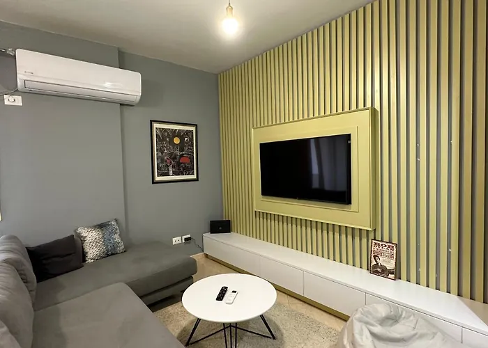 Joni's At Mali I Robit 格勒姆