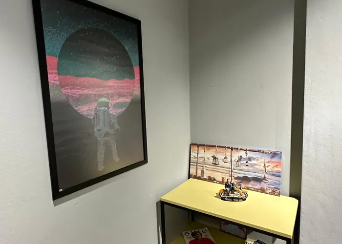 Joni's At Mali I Robit