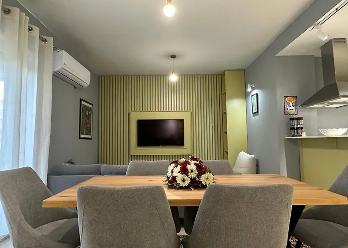 Joni's At Mali I Robit 公寓